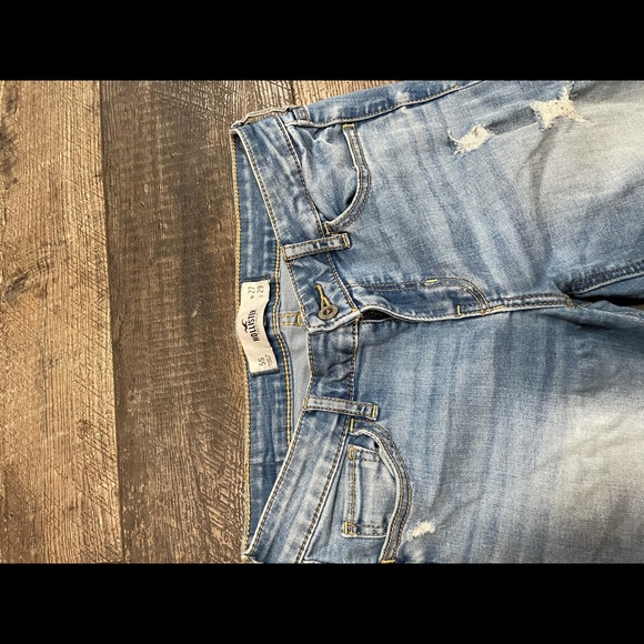 hollister jeans - Picture 2 of 4